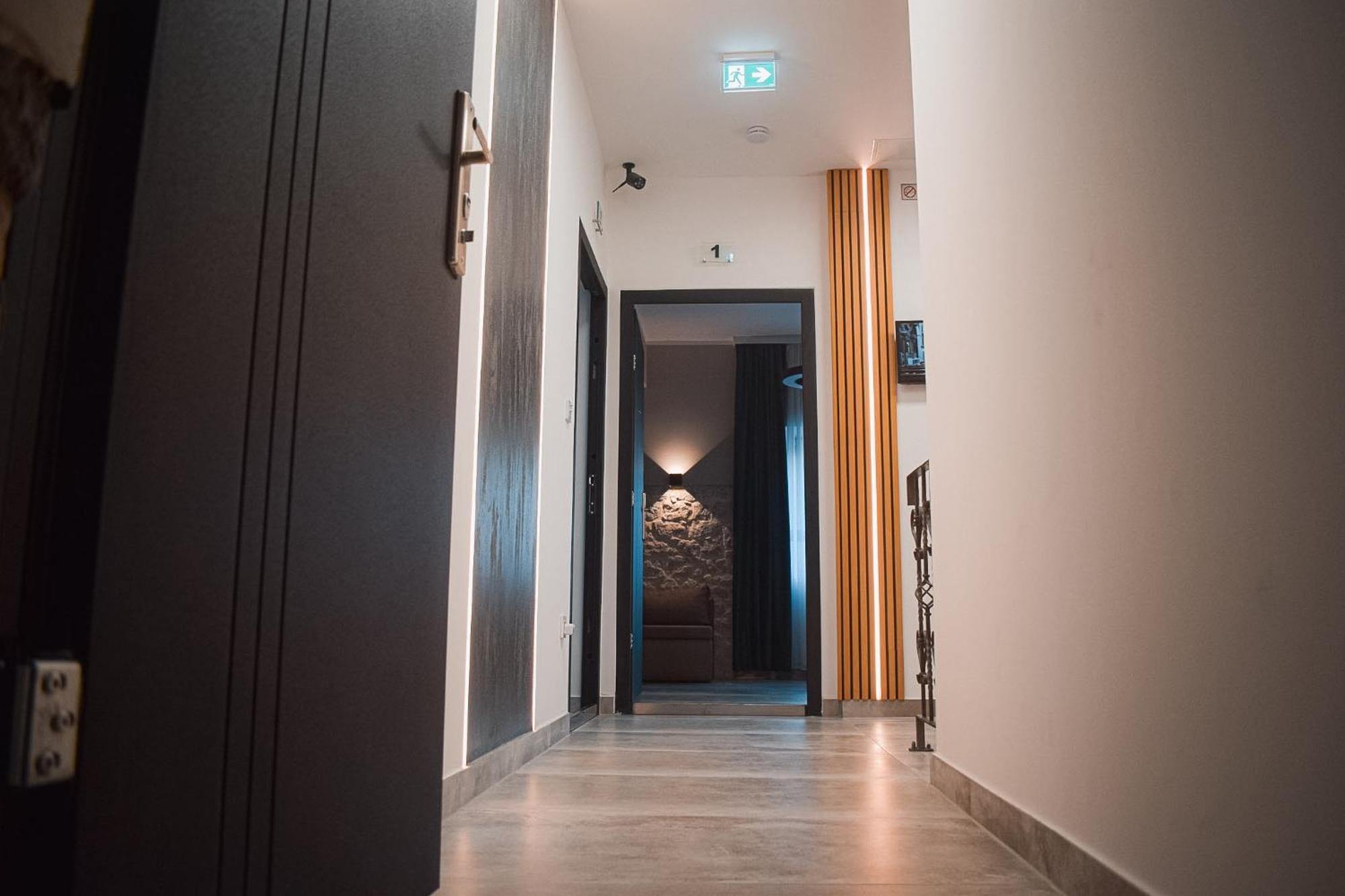Apartments Jelovic Sinj Luaran gambar